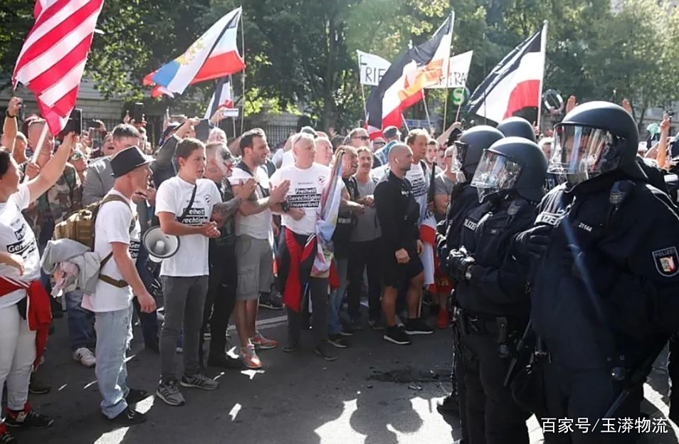 开云体育-包含荷甲倒计时；那不勒斯赛后战术微调；细节引发关注；压力陡增；训练强度明显提升的词条-开云体育
