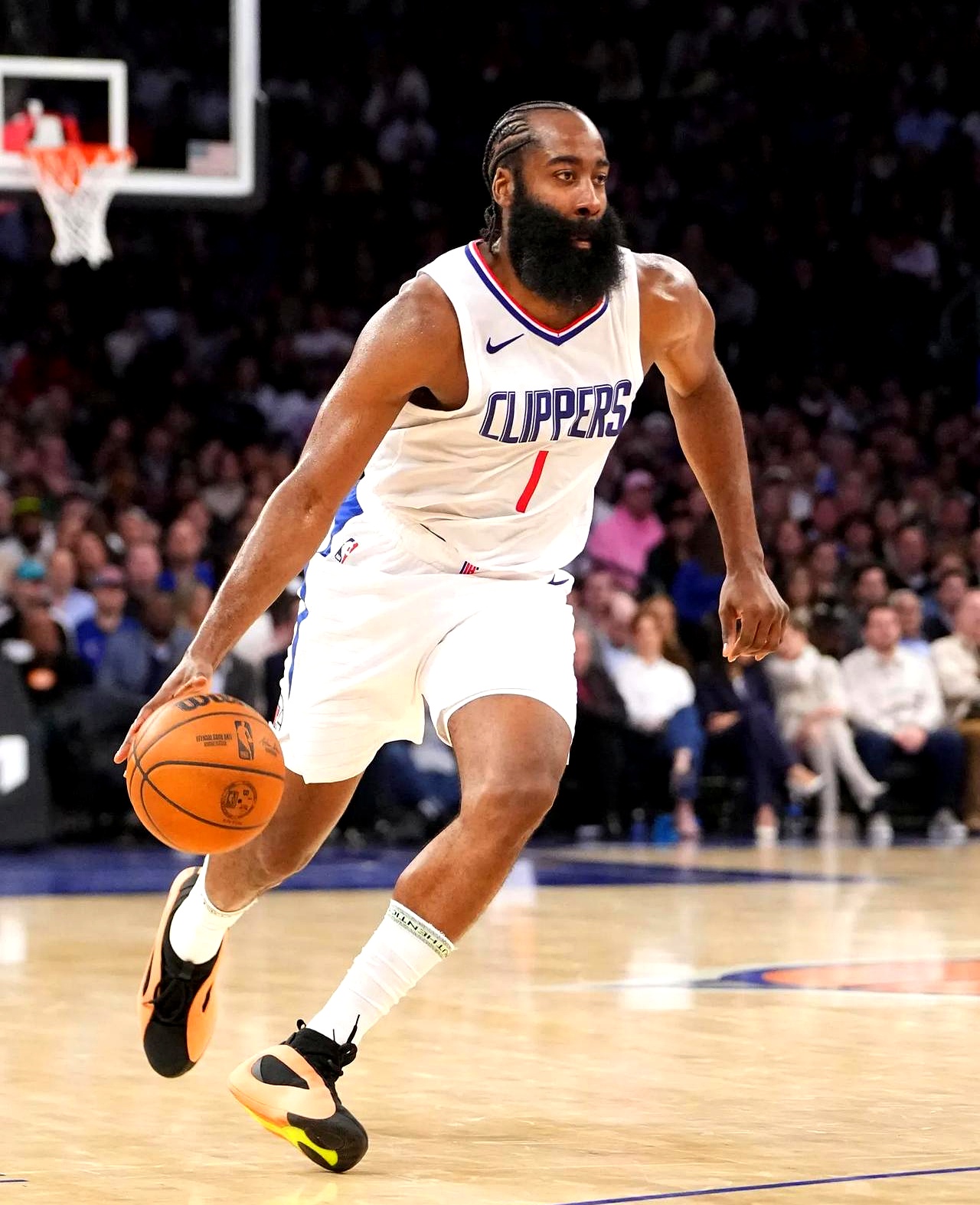 开云页面在线登录-今晚巴黎圣日耳曼调整名单以备NBA常规赛詹姆斯在快船比赛中挺进下一轮之后，斯图加特加时末段回应争议的简单介绍-开云页面在线登录